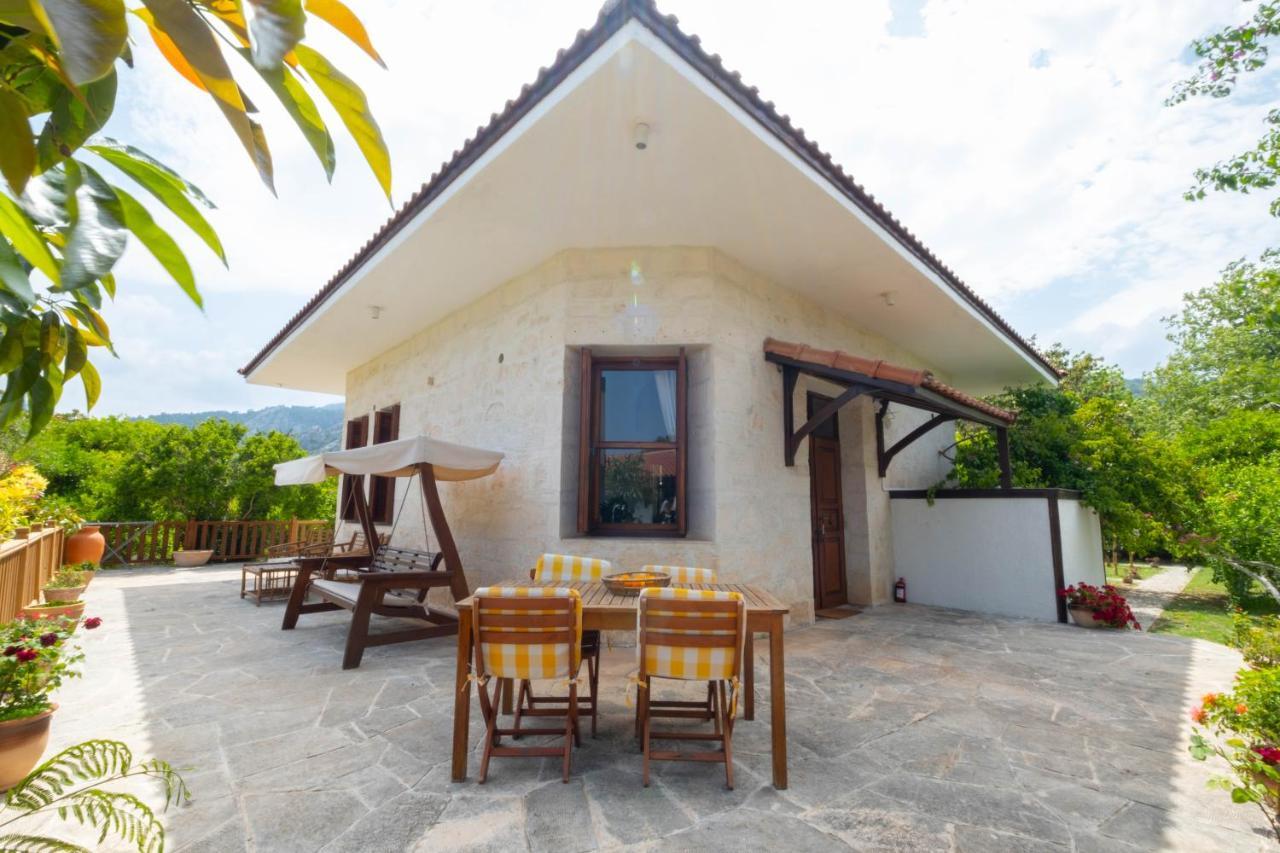 Akdeniz Bahcesi Tatil Evi Çıralı